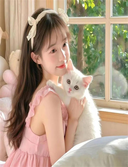 文化分析：《女王本色100》中的传统文化与现代价值观的对话 理解作品的时代背景与文化语境